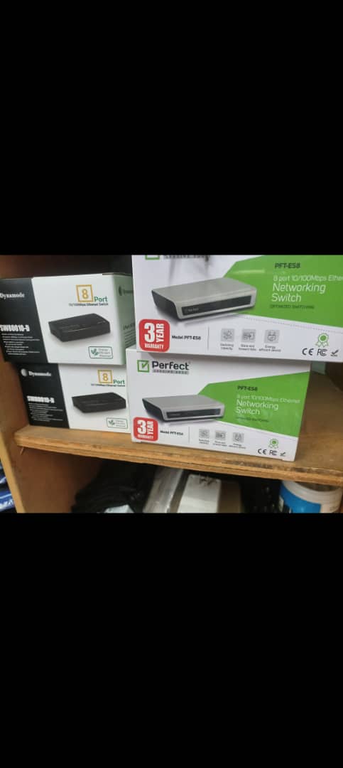 SWITCH 8 PORTS DYNAMO